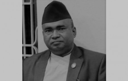 स्व. राम धामी।